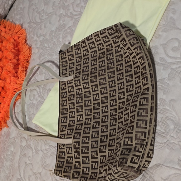 Fendi Zucca mini handbag .does have wear signs and new strap but great condition - Picture 2 of 8